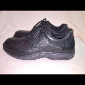 dunham's sports basketball shoes